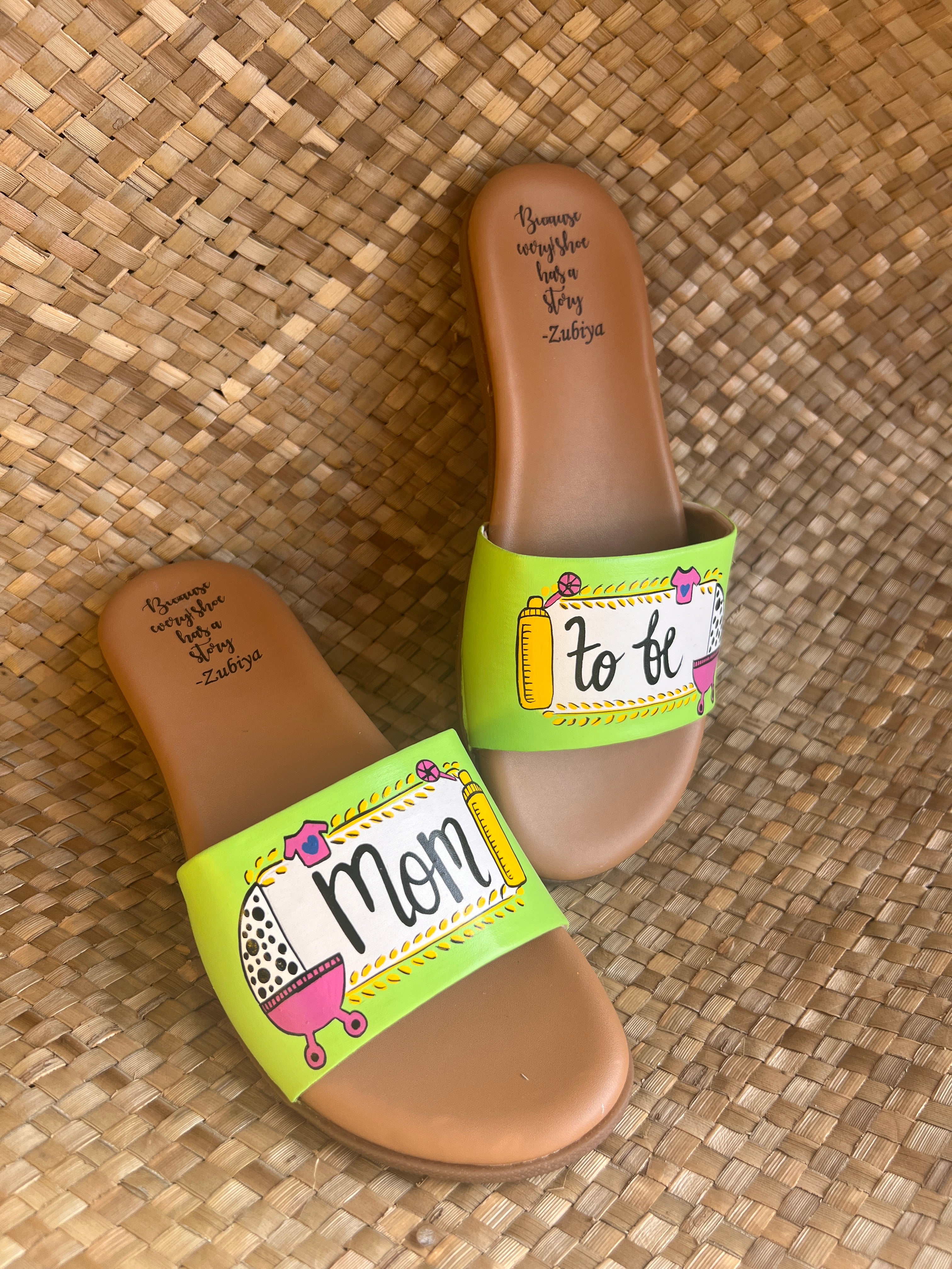 Lime green Mom To Be (Red) Slides