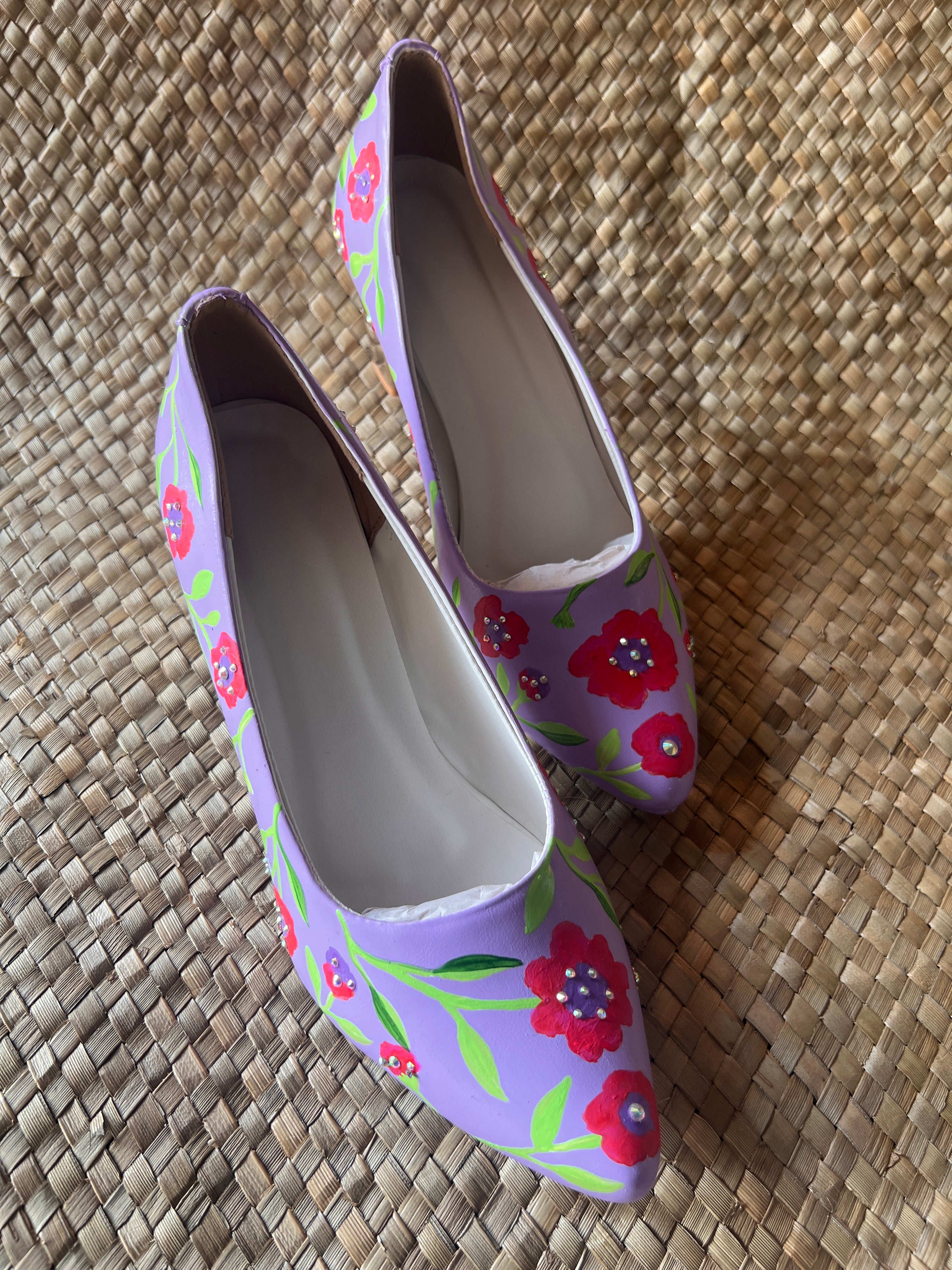 Lavender floral pumps 2.5 inch