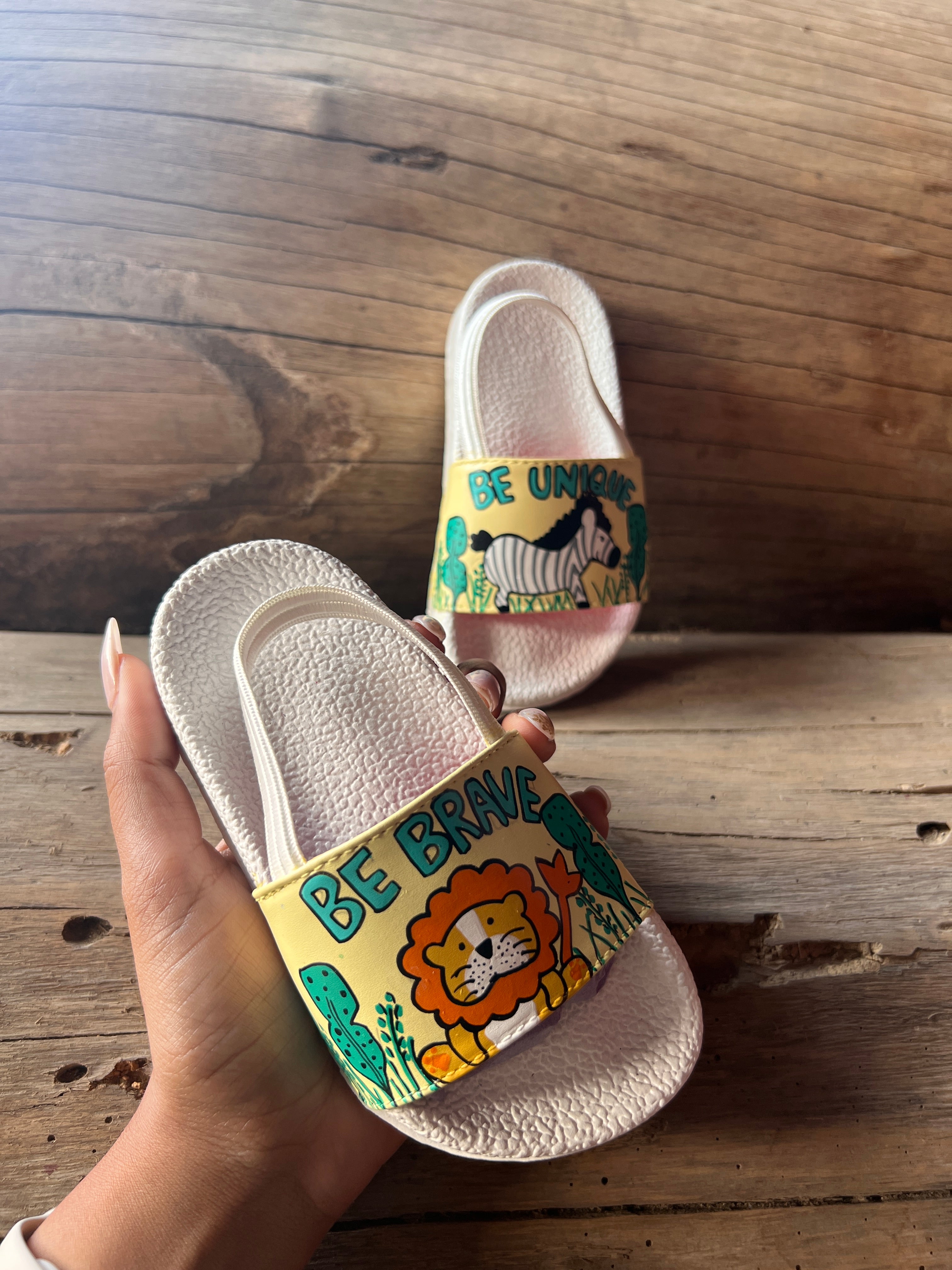 Be Brave - Be Unique Slides