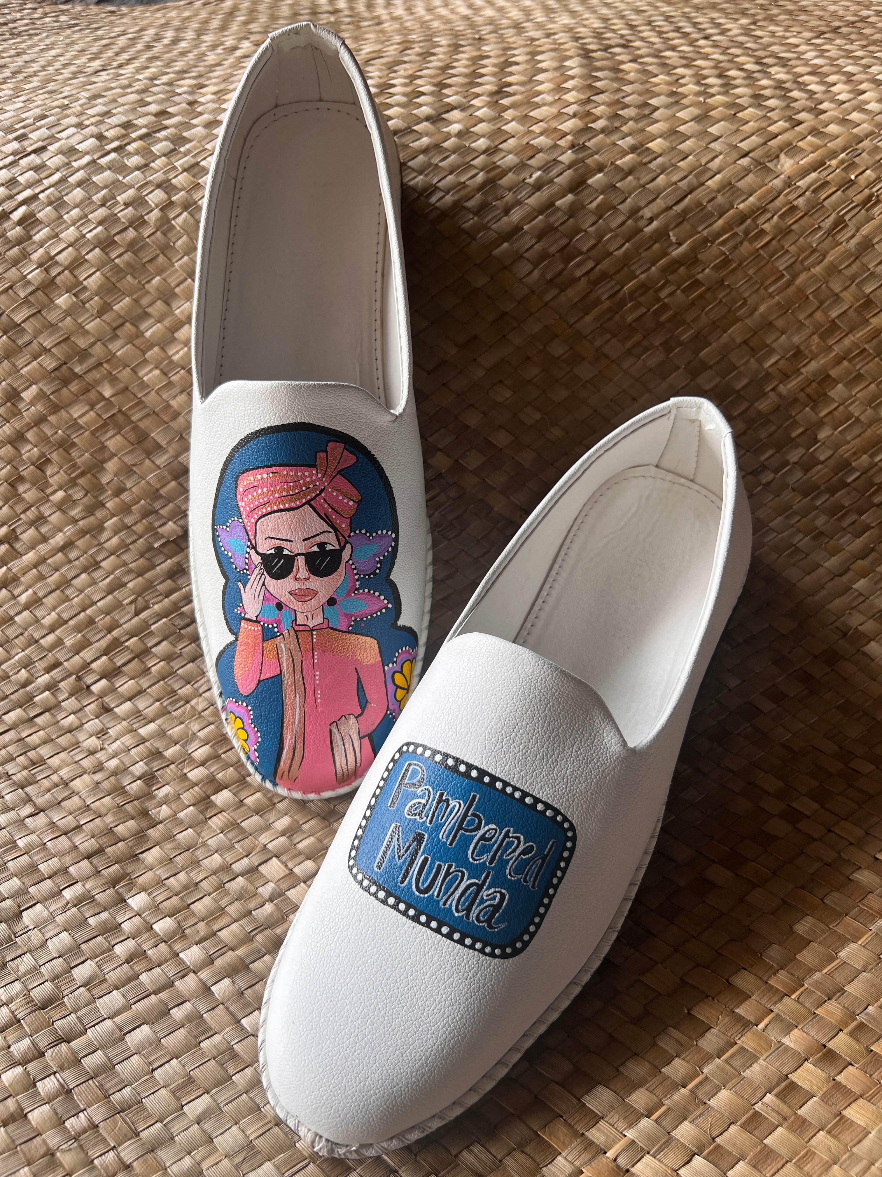 White-teal blue swag dulha  mojirs