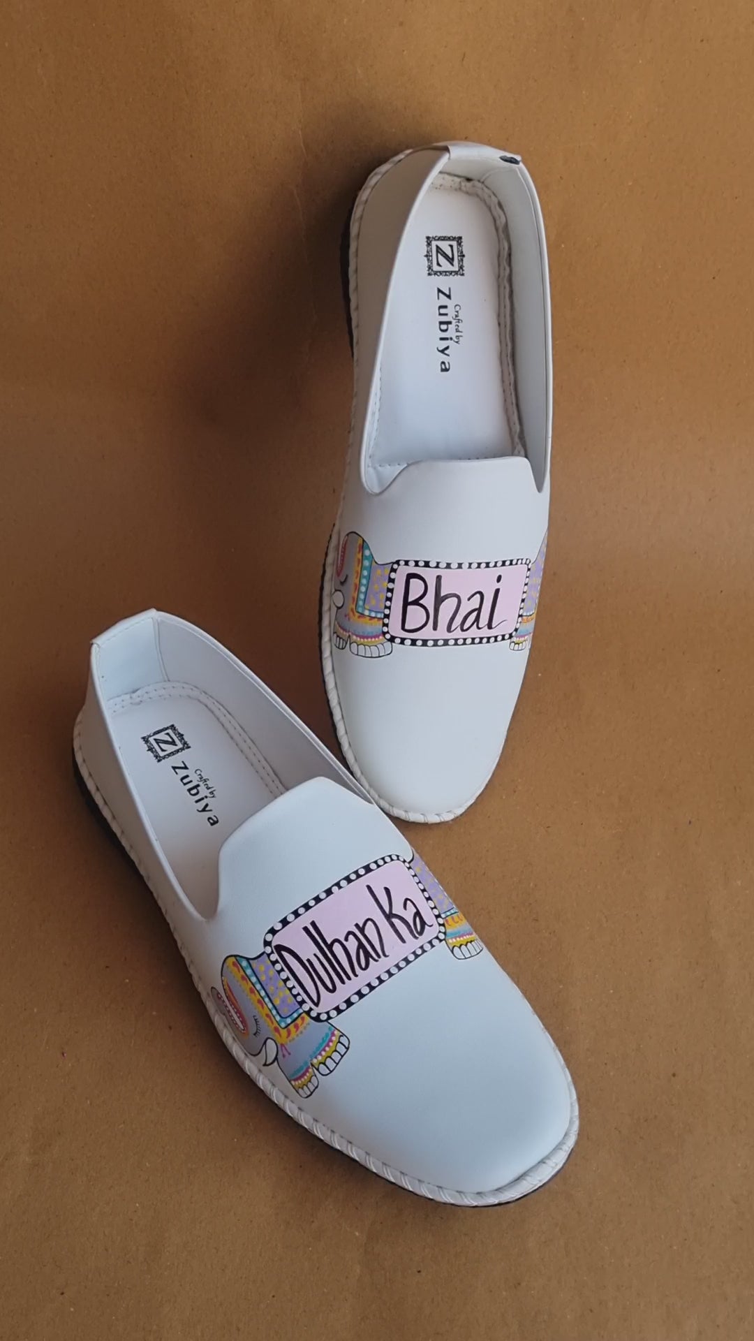 White baby pink dulhan ka bhai mojris