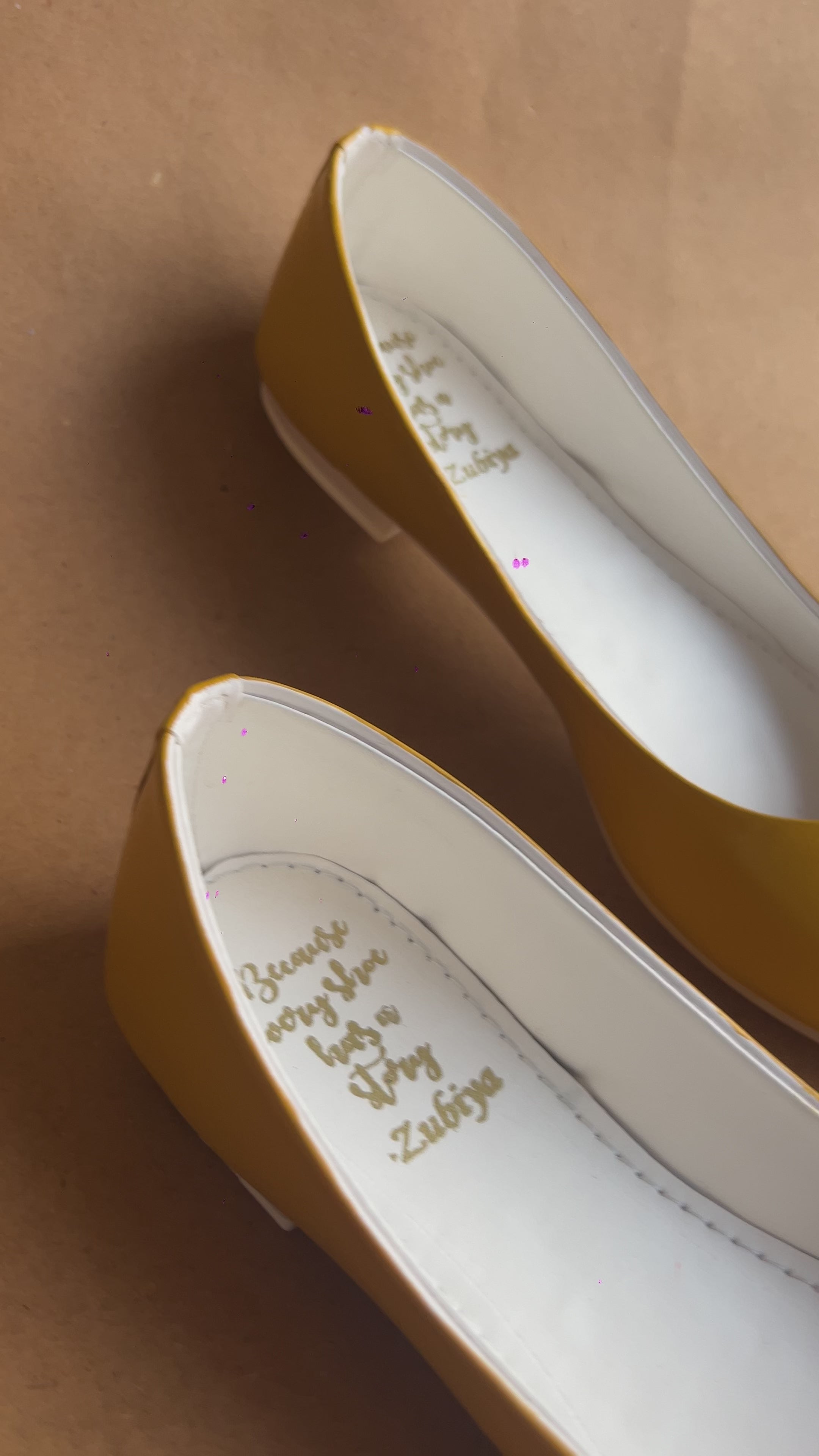 Mustard yellow juttis couple combo