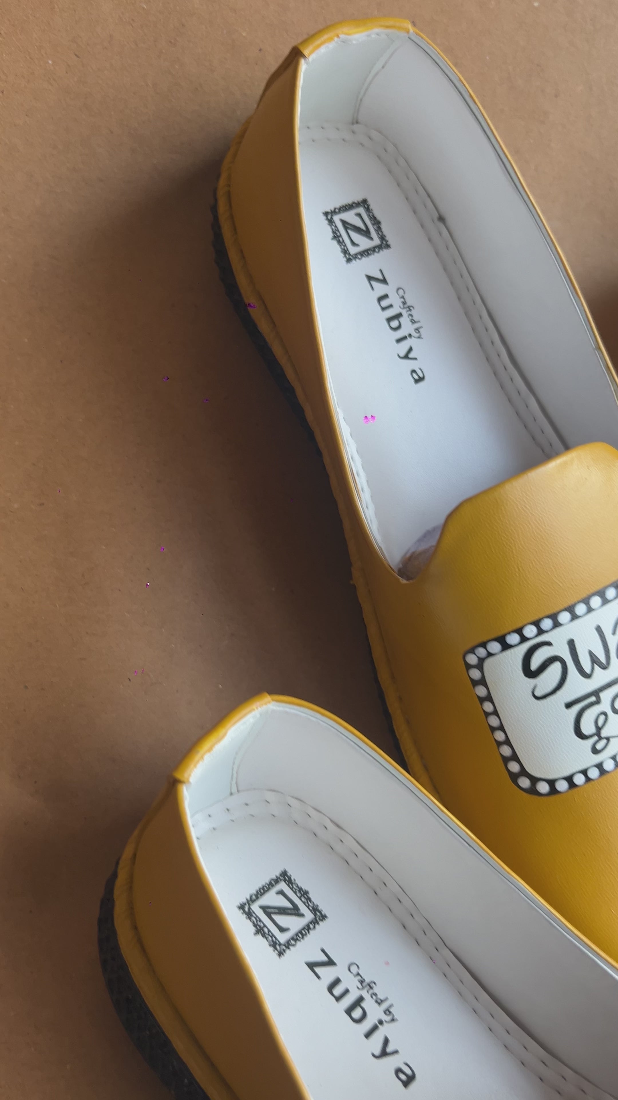 Mustard yellow juttis couple combo