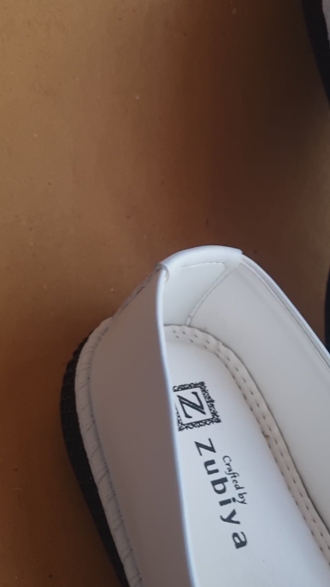 Powder blue tenu laike dulha mojris