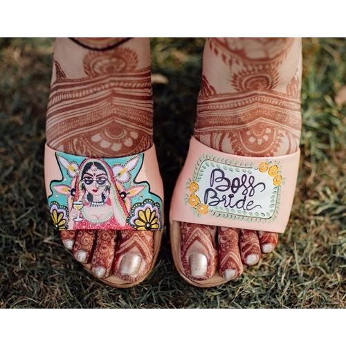 Peach Swag Dulhan Artwork Wedges
