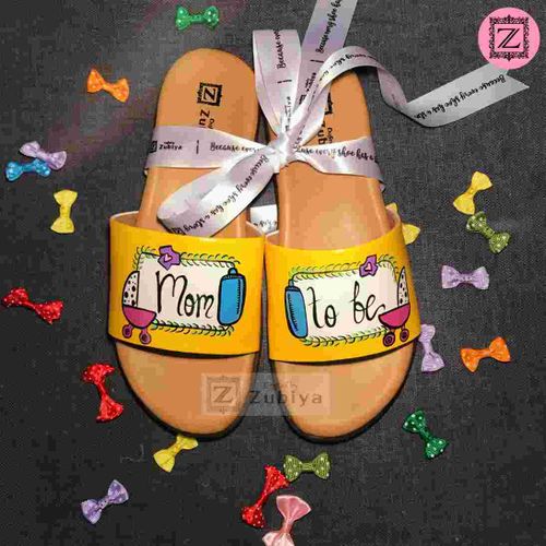 Mom To Be(Yellow) Slides
