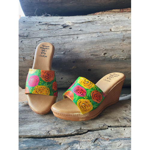 Green Floral Artwork Wedges
