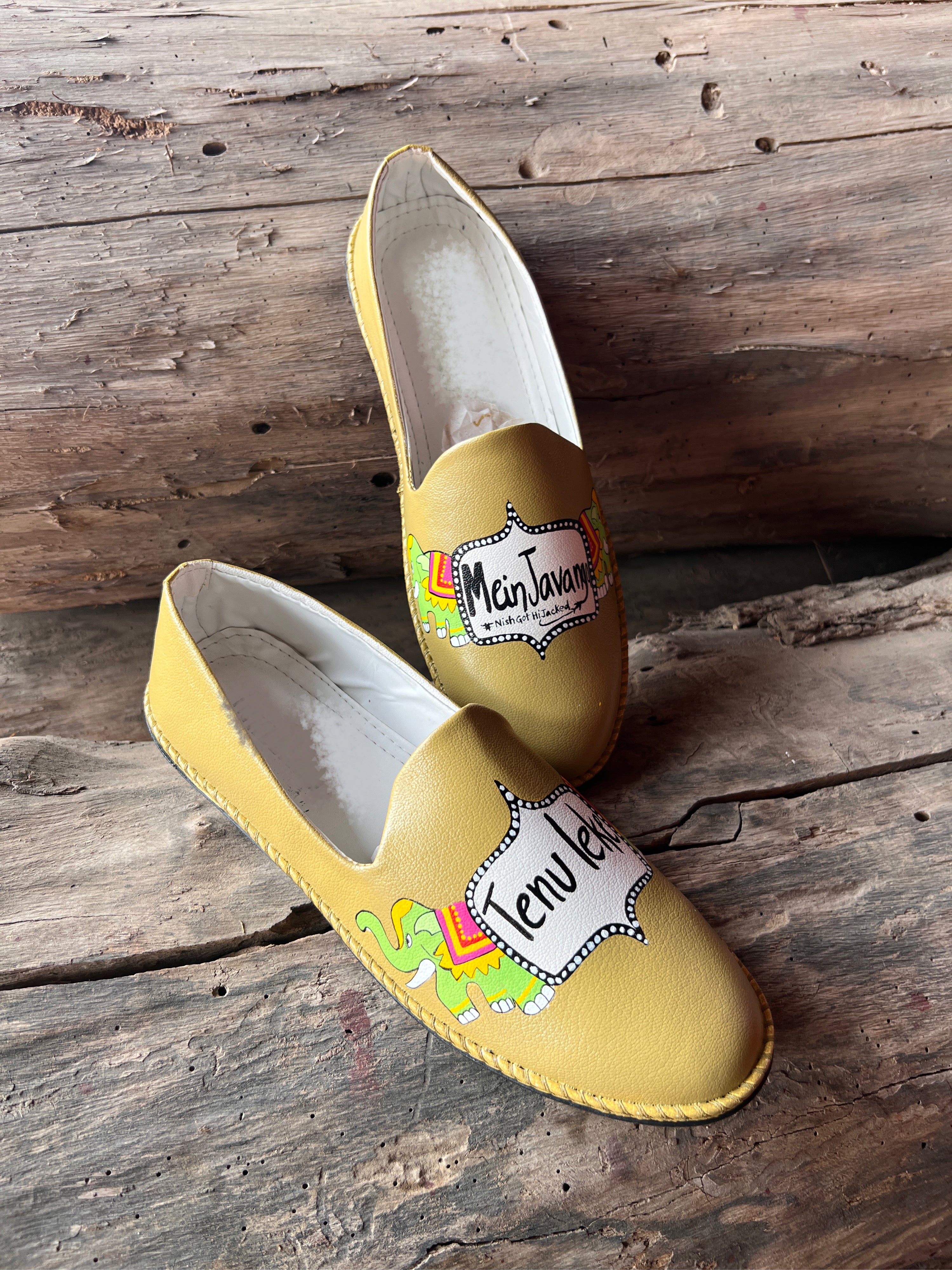 tenu laike mein javanga mojris