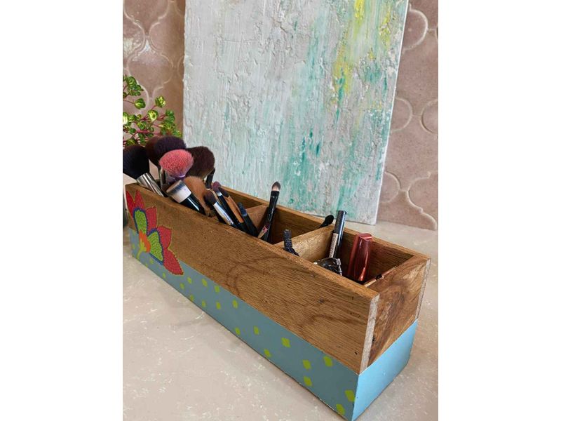 Abstract Lotus Makeup-Kitchen Organiser