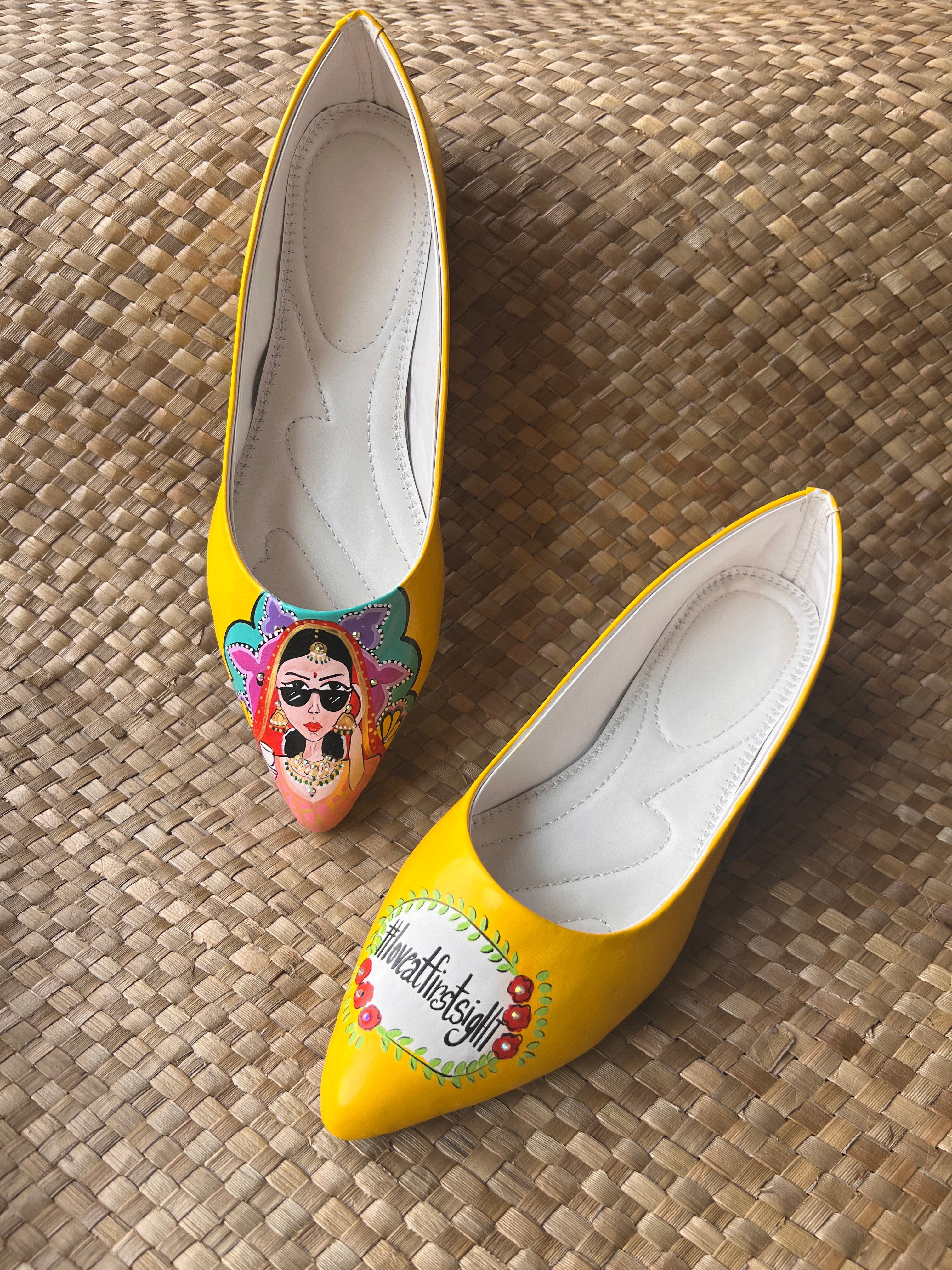 yellow swag dulhan pointed juttis