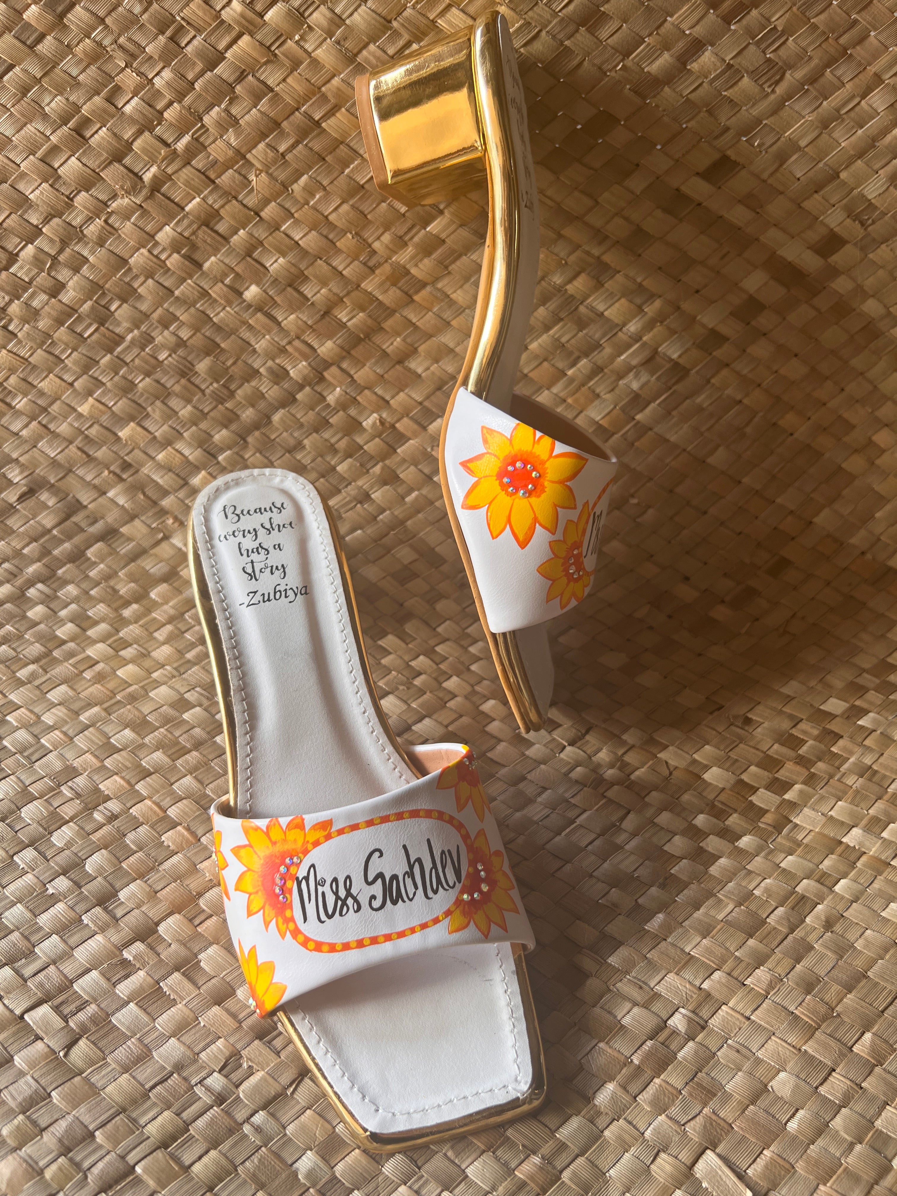 Sunflower Artwork 2 Inch Sq. Toe Heel