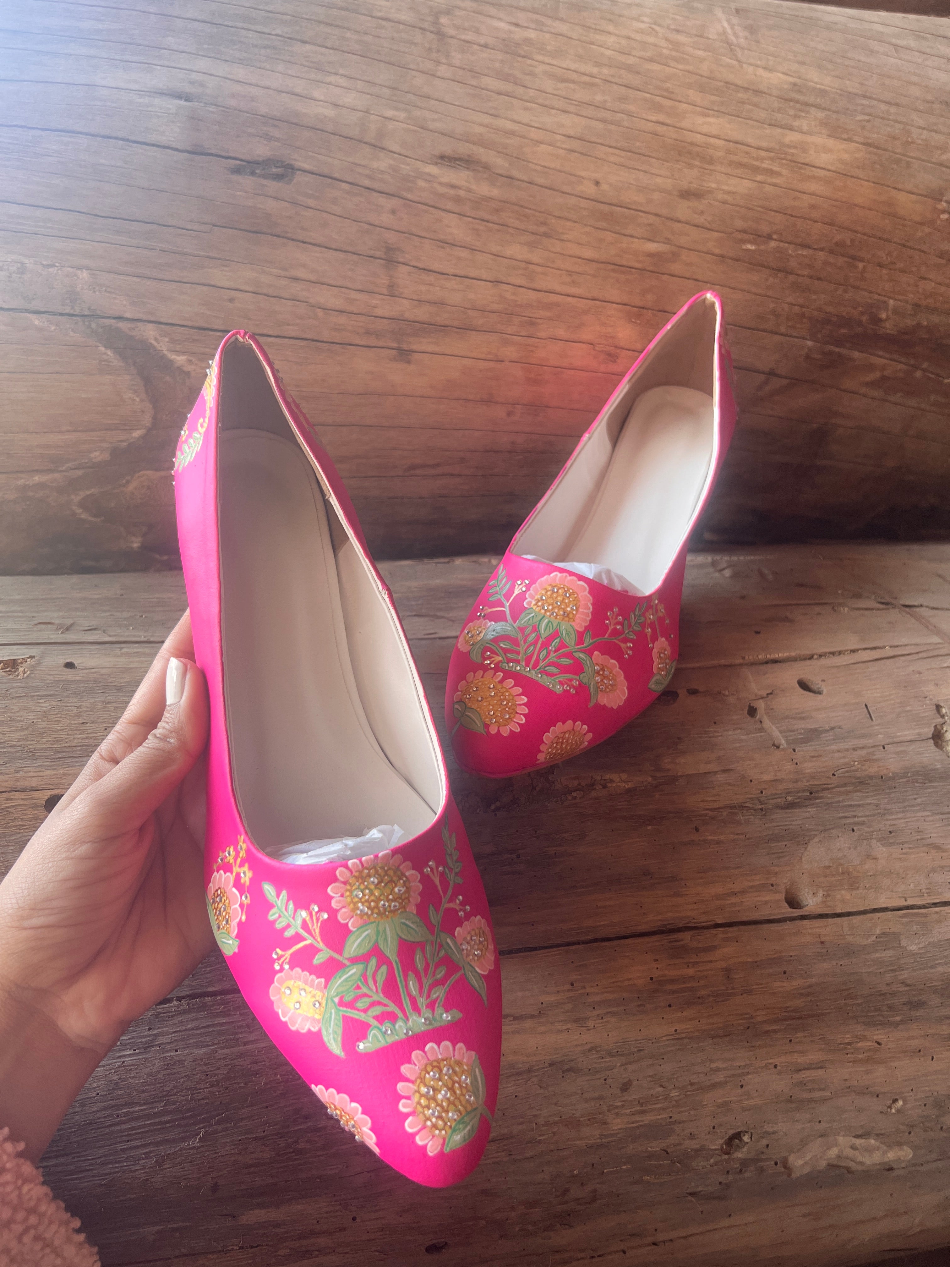 3 inch hot pink pumps