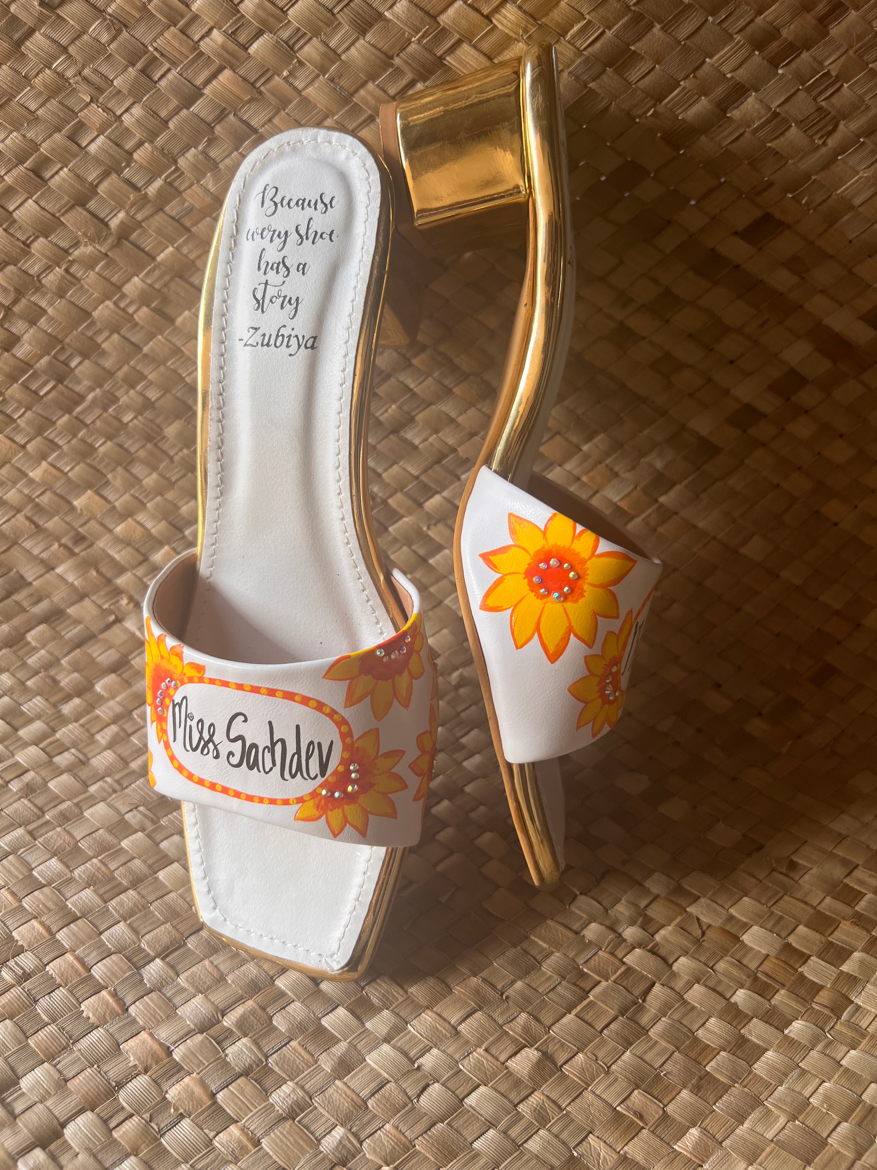 Sunflower Artwork 2 Inch Sq. Toe Heel