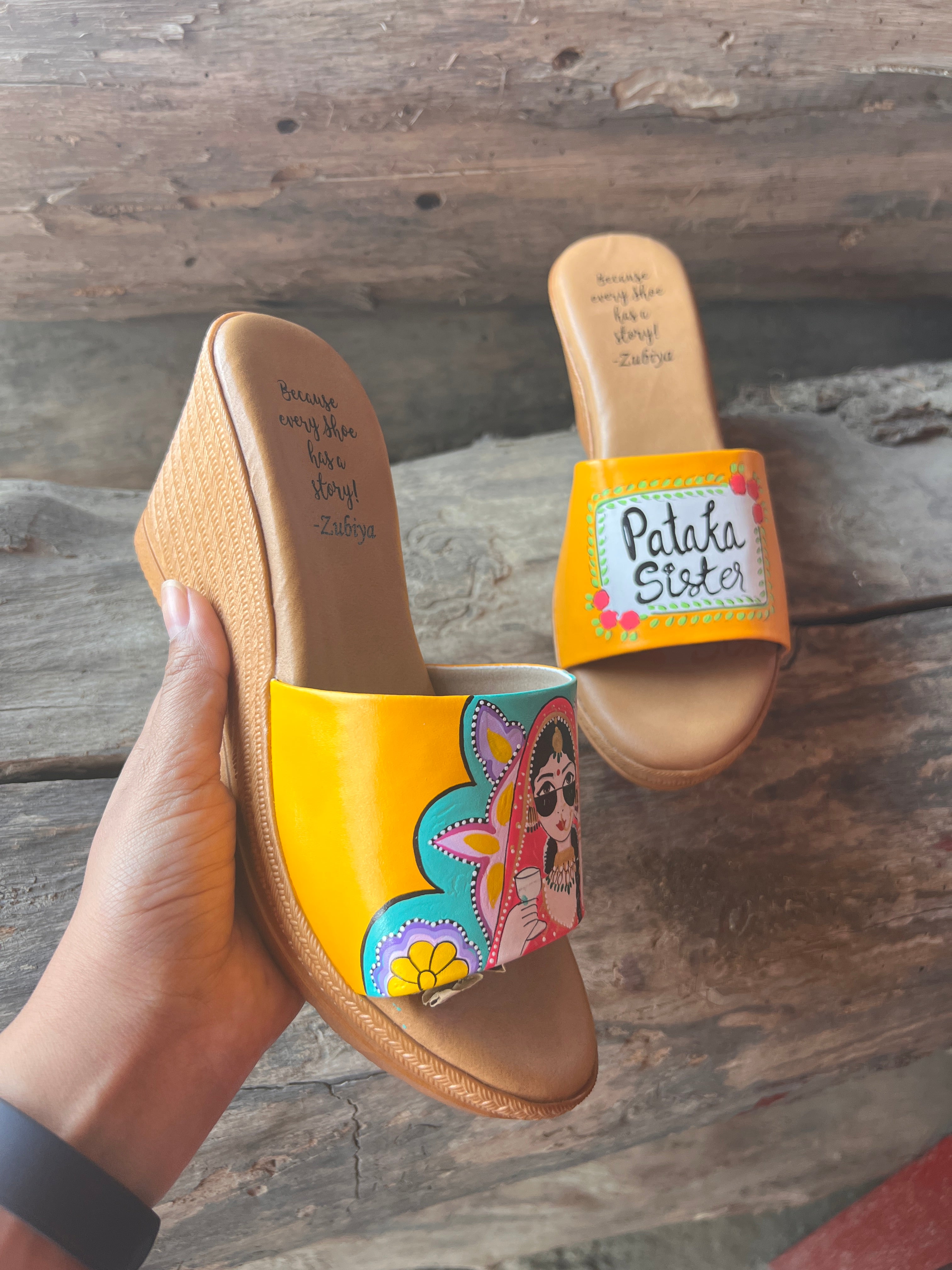 Pataka sister yellow Wedges