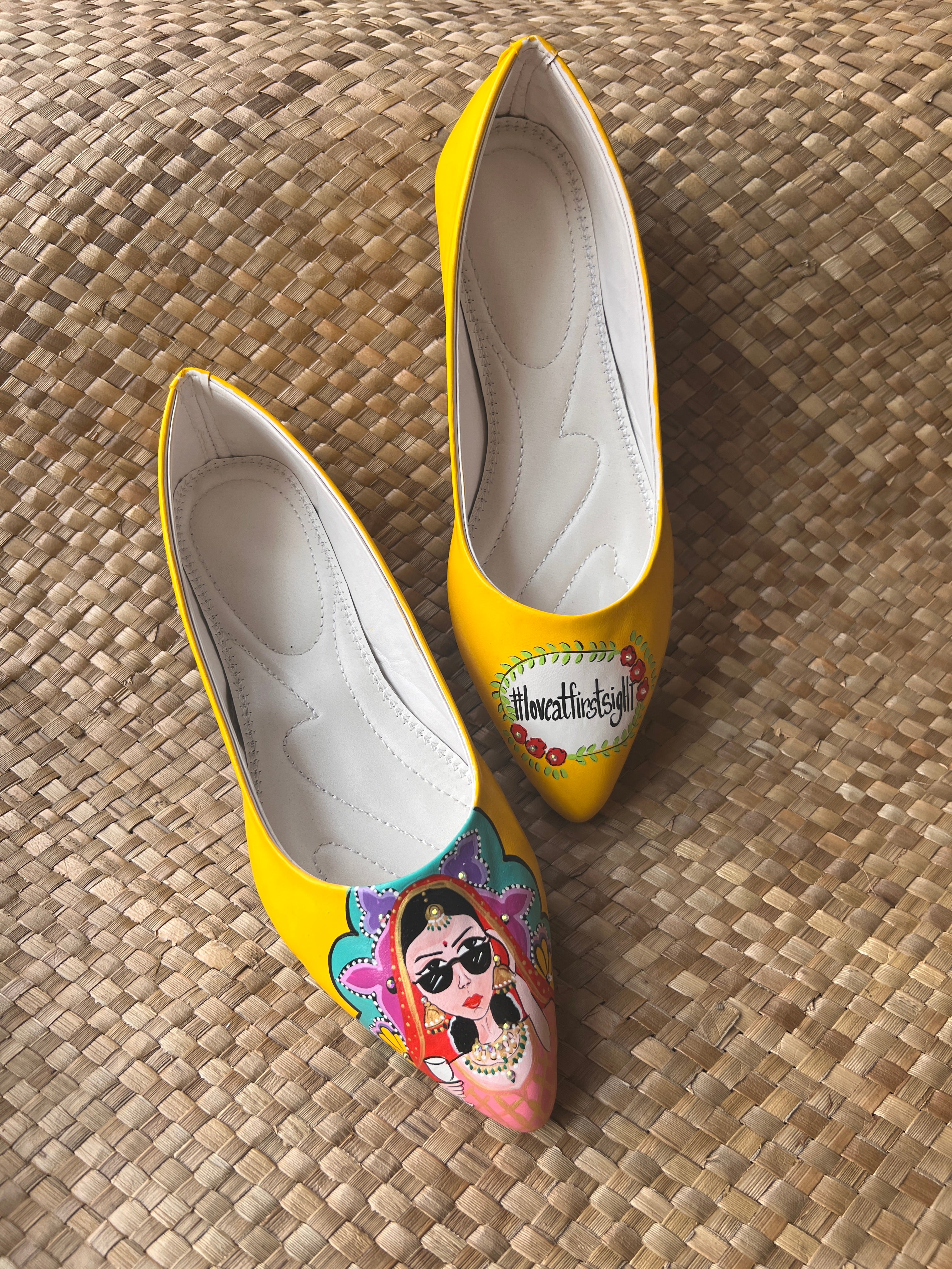 yellow swag dulhan pointed juttis