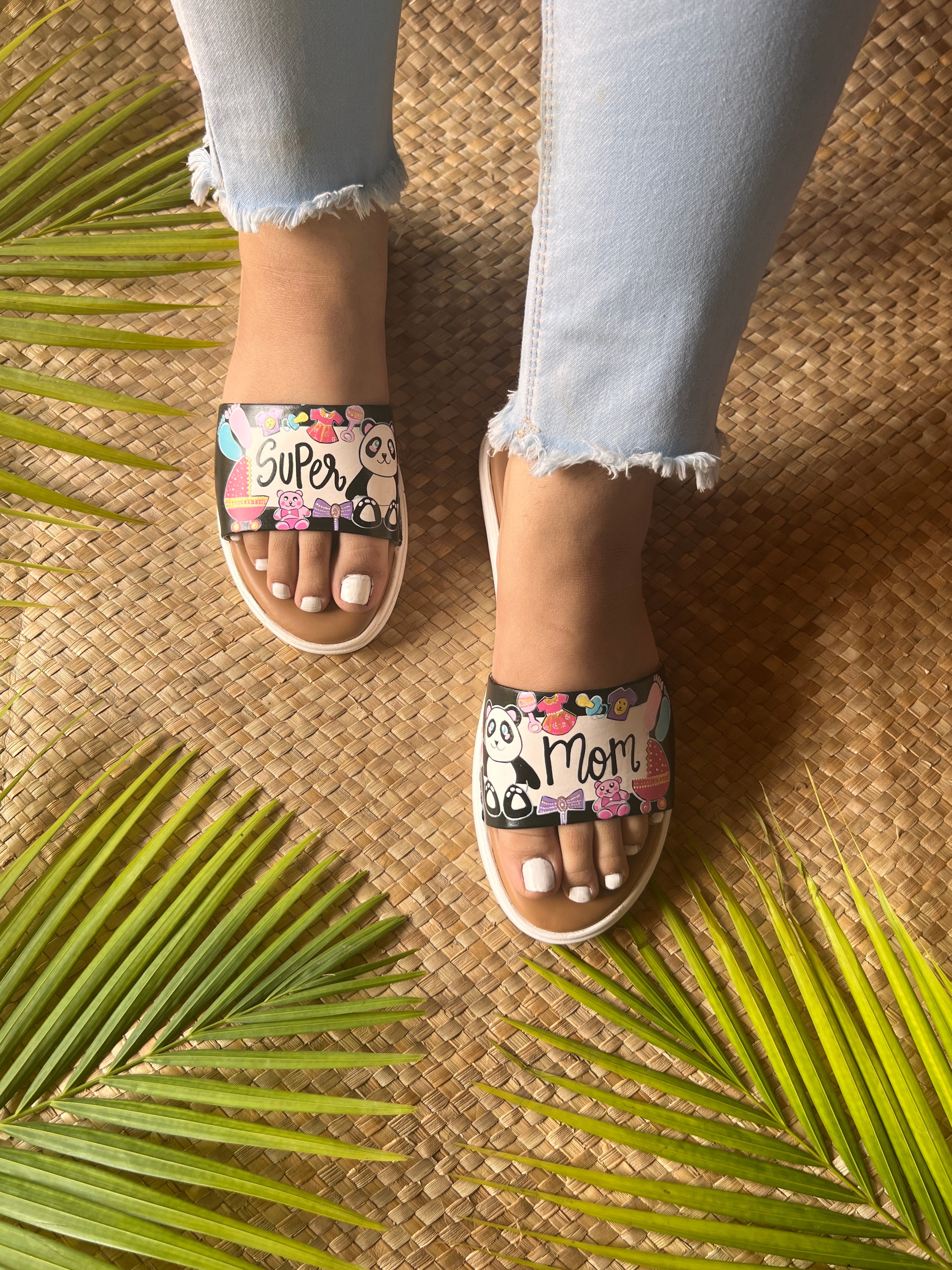 Super mom black slides