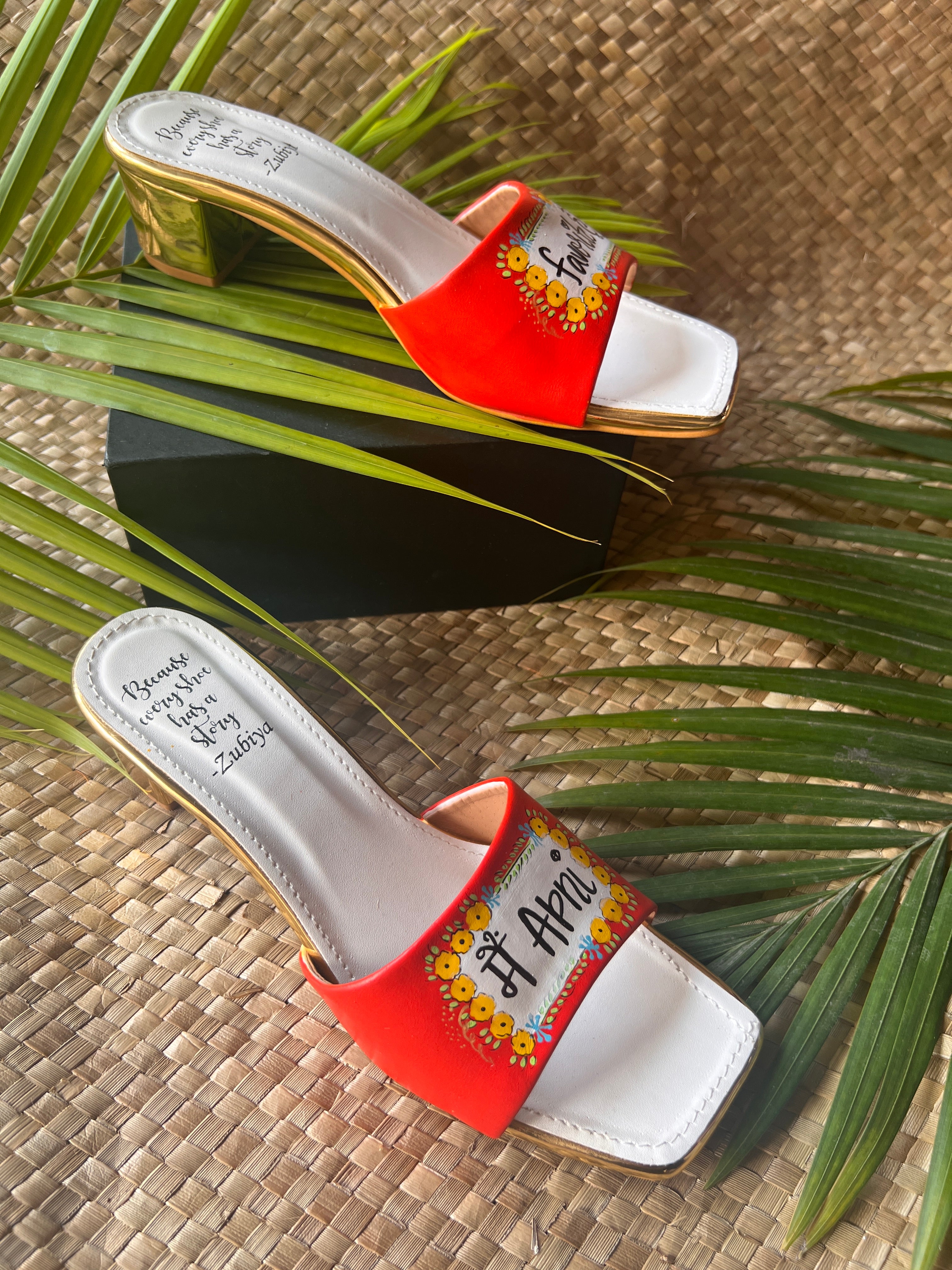 Mein apni favorite hun red heels