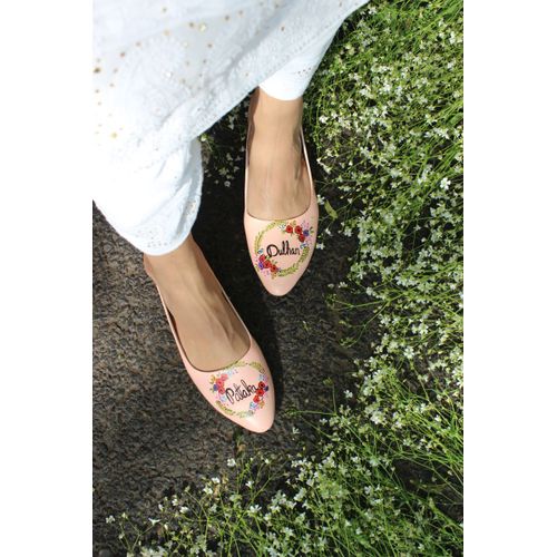 Pataka Dulhan (Peach) Jutti