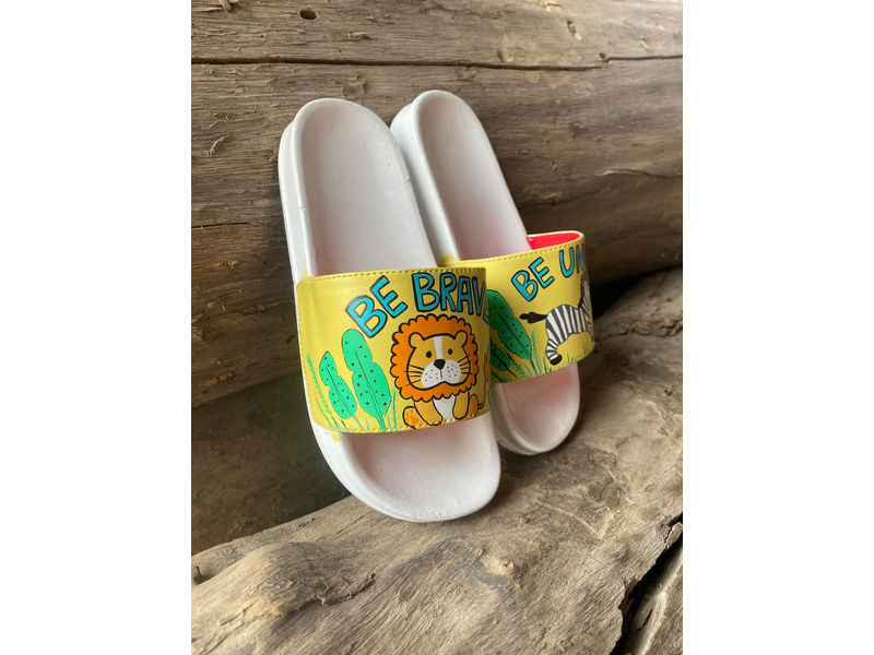 Be Brave - Be Unique Slides